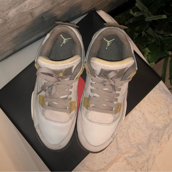 Retro Air Jordan 4 SE 6.5Y - Picture 5 of 8